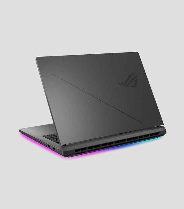 LAPTOP GAMING ROG STRIX 18 CU9 2 HX GRIS 32GB RAM 1TB SSD RTX5070TI GRADO A