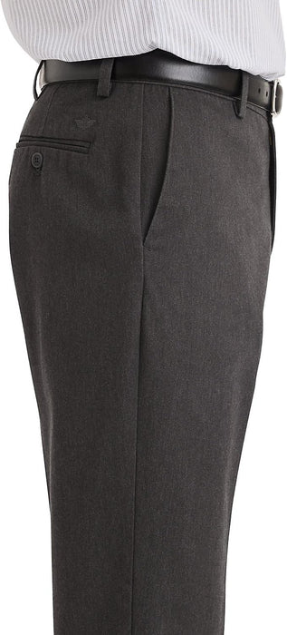 PANTALÓN SIGNATURE KHAKI STRAIGHT FIT IRON FREE CON STAIN DE GRIS CLARO 32 32 GRADO B