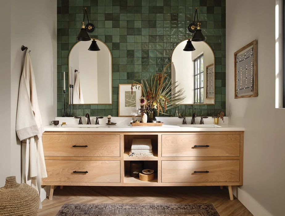 Moen Brantford T6620ORB - Kit de embellecedor de llave de baño de bronce aceitado con dos asas GRADO B