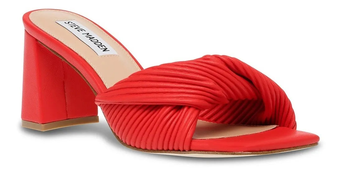 SANDALIA STEVE MADDEN LEVITY TACO CUADRADO PARA MUJER TALL 23 GRADO B