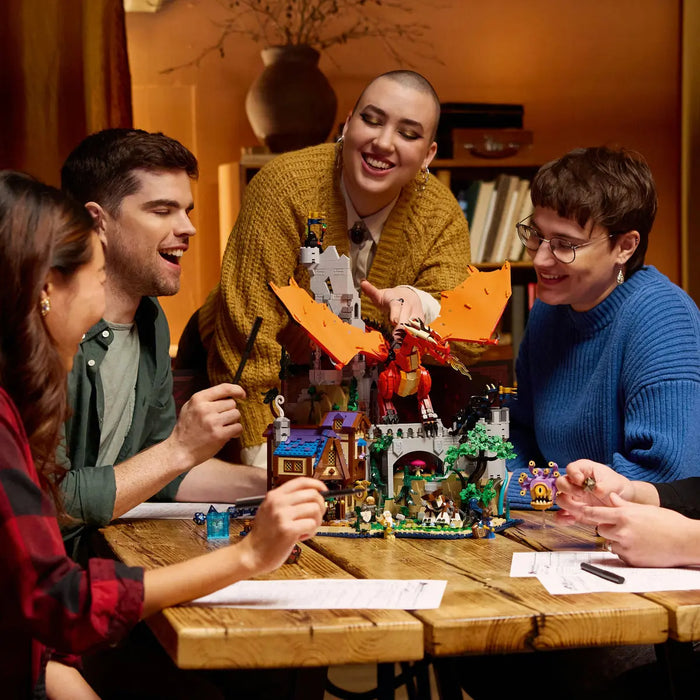 LEGO IDEAS 21348 – DUNGEONS & DRAGONS: AVENTURA DEL DRAGÓN ROJO – SET COLECCIONABLE 18+ – GRADO B (CAJA DAÑADA – BOLSAS SELLADAS – PIEZA SUELTA)