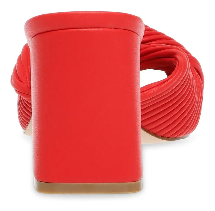 SANDALIA STEVE MADDEN LEVITY TACO CUADRADO PARA MUJER TALL 23 GRADO B