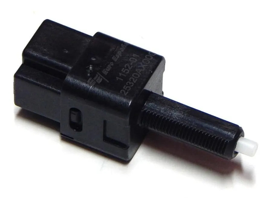 Bulbo Pedal Freno Nissan Tiida 08-17, Versa 12-18, Sentra B16, Altima 07-11, Maxima 09-12, Rogue 2008 2.5, EuroespaÃ±a 2351