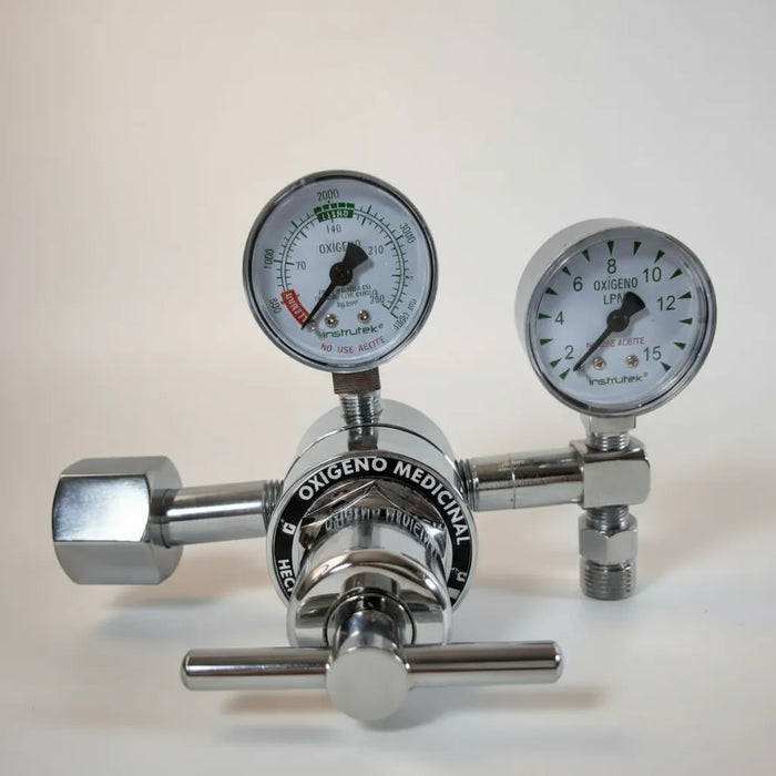 regulador para tanque de oxã­geno medicinal con manometro 2782