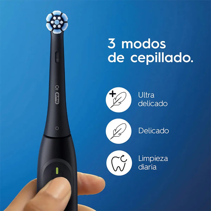 ORAL B CEPILLO ELÉCTRICO SERIES IO2, REMUEVE HASTA 100% MÁS PLACA*, 1 UNIDAD GRADO B