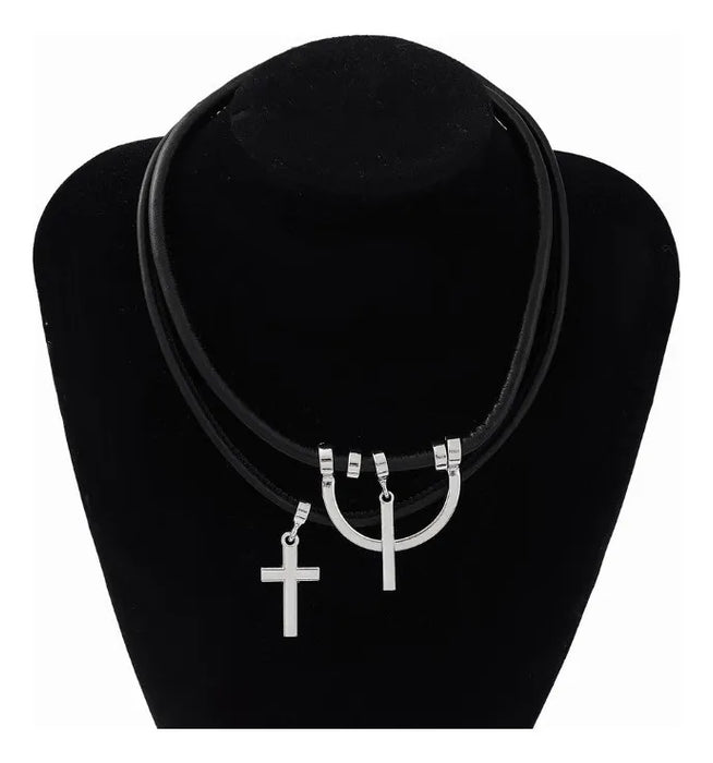 Collar Con Una Cruz Keisuke Baji Tokyo Revengers Manji Anime