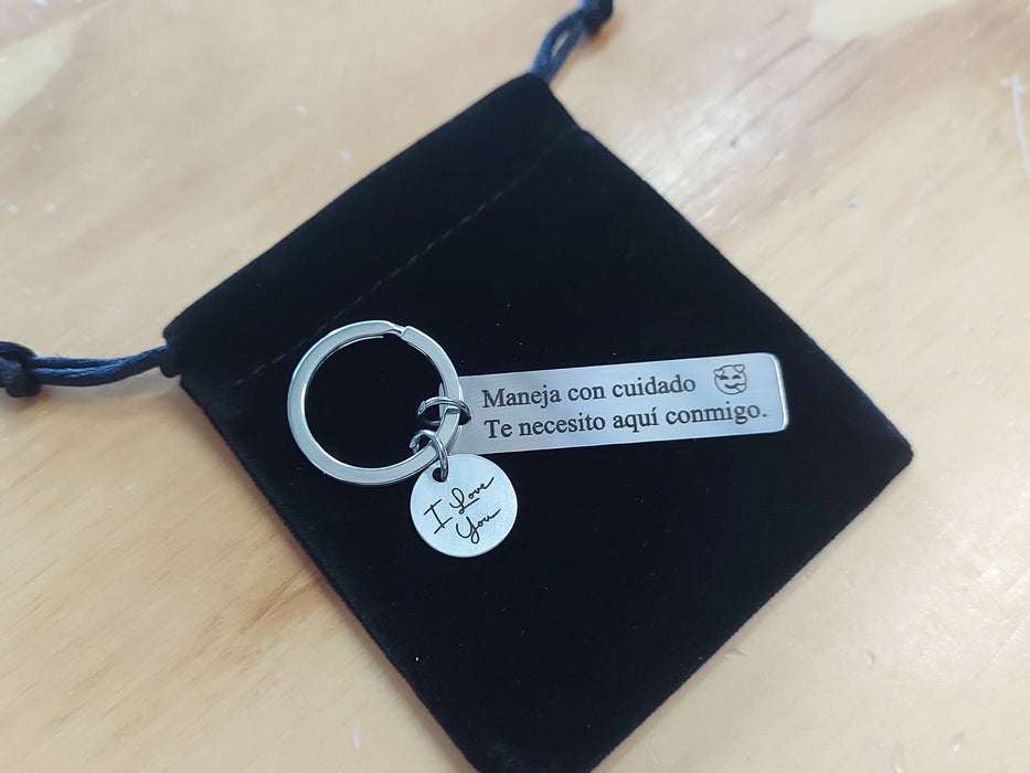 Llavero De Maneja Con Cuidado De Acero Inoxidable 1526