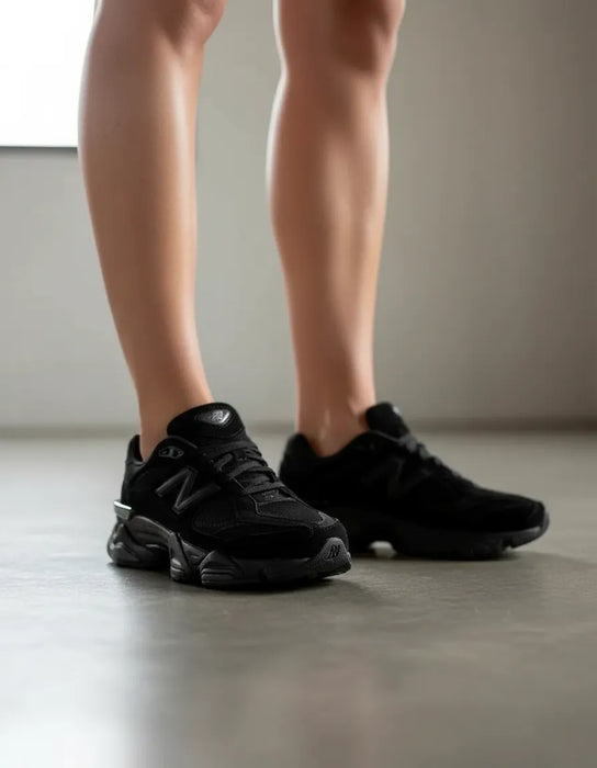 Tenis Estilo New Balance 9060 | Zapatillas Deportivas Casuales | Color Negro | Talla 24 CM | Grado B ✨