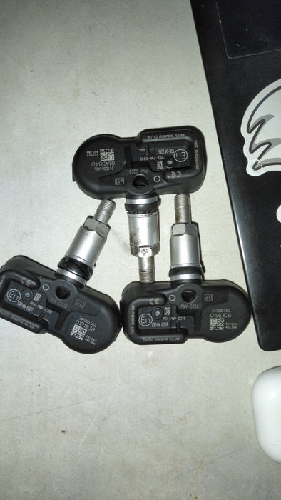 SENSORES DE PRESION DE NEUMATICOS 3PZAS GRADO B
