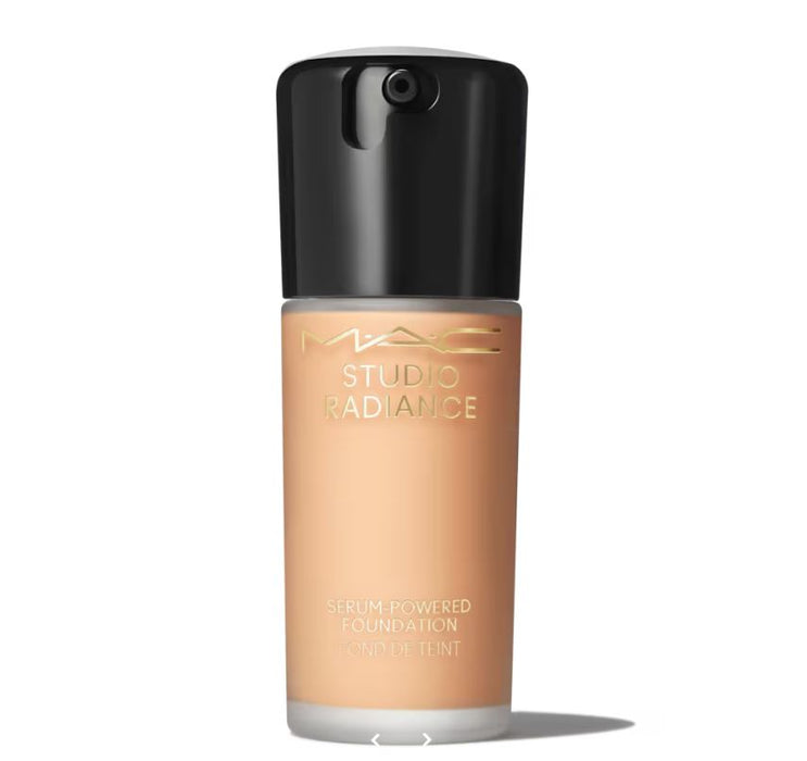 Base De Maquillaje Líquida Mac Studio Radiance Serum COLOR C4 GRADO A