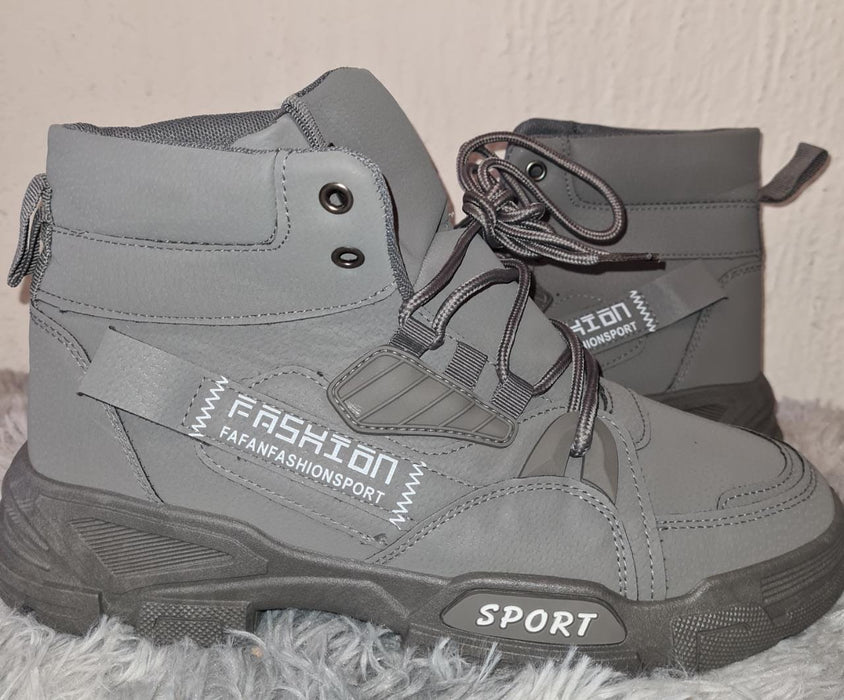 Mini Paca de Zapato Genérico para Hombre - Grado (A) 10 pares de calzado - TiendaKomet México